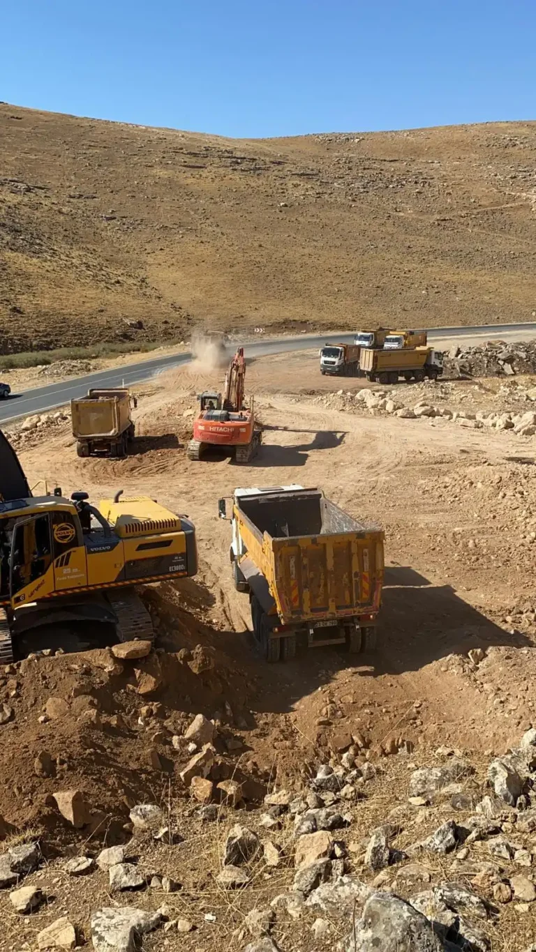 Batman Hasankeyf Gercüş Midyat Yolu Arası İkmal İnşaatı Ve Batman Beşiri Kurtalan Siirt Bölünmüş Yolu Yapım İşi